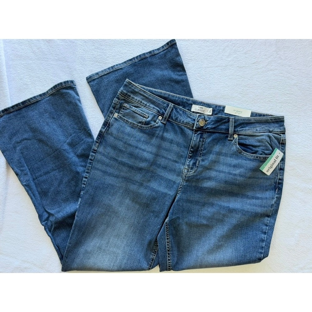 Maurices Classic Flare Jeans Womens 14 Blue NWT Mid Rise Super Stretch Denim